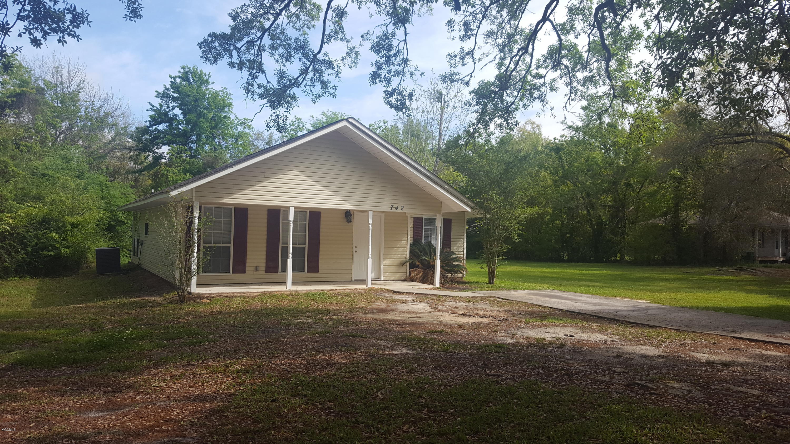 742 25th Street Gulfport, MS 39501 - Photo 1 of 15 25thExterior