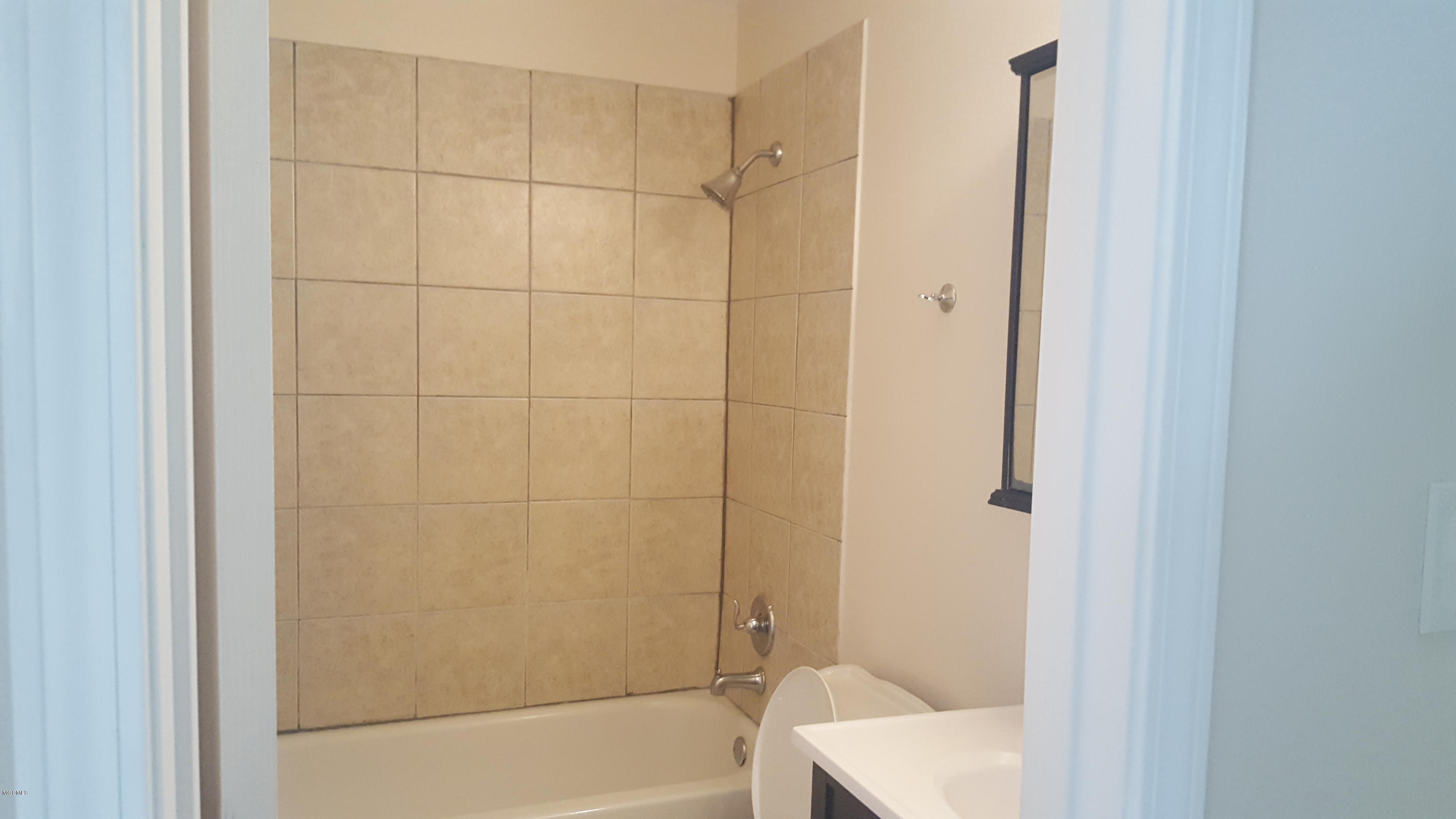 742 25th Street Gulfport, MS 39501 - Photo 14 of 15 20180330_103252