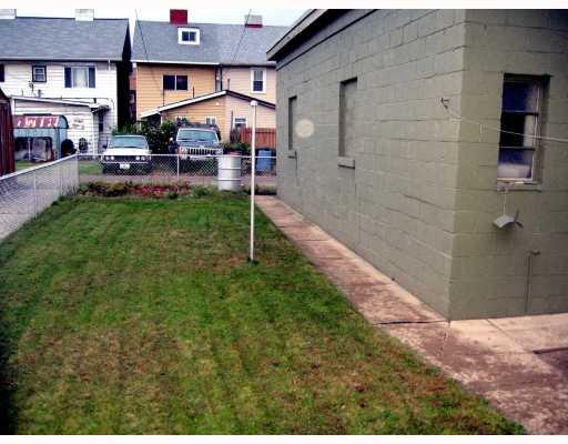 70-72 Ohio Street McKees Rocks, PA 15136 - Photo 2 of 13 Land/Lot. Level fenced yard and garage
