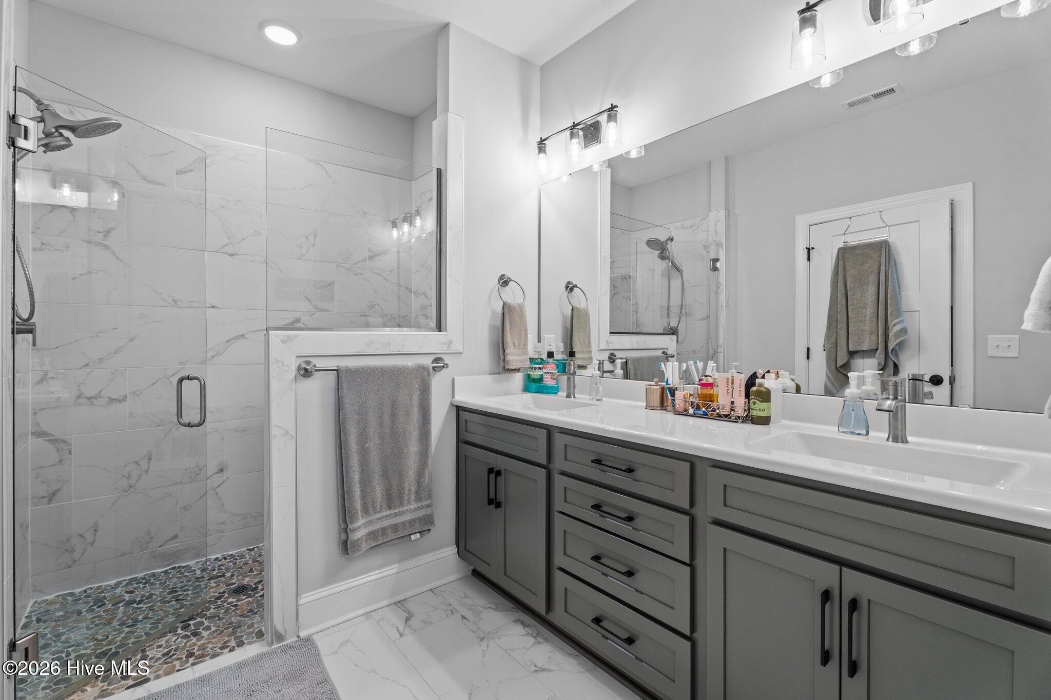 33 Davidson Street Clayton, NC 27520 - Photo 17 of 40 Master bedroom with walk in shower