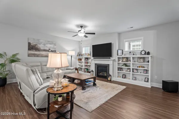 $505,000 | 33 Davidson Street, Clayton, NC 27520