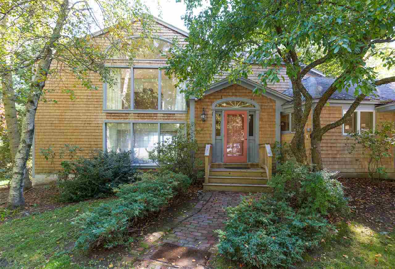 63 Bayview Road Dover, NH 03820 - Photo 7 of 40