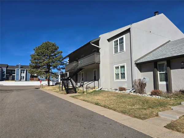 $255,000 | 2301 East Fremont Avenue, Unit Y06, Centennial, CO 80122