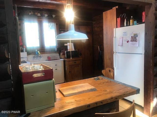 96 Paupack Point Road Hawley, PA 18428 - Photo 11 of 34