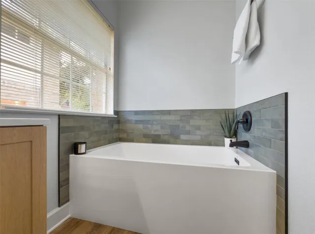 $2,500 | 3817 Newland Drive, Round Rock, TX 78681