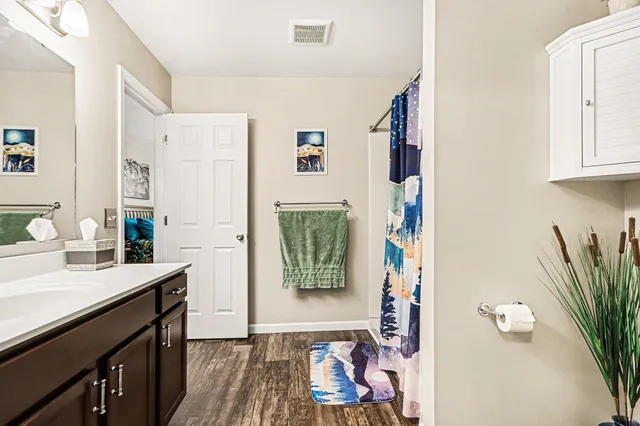 $319,900 | 8025 West Sturtevant Avenue, Richland, MI 49083