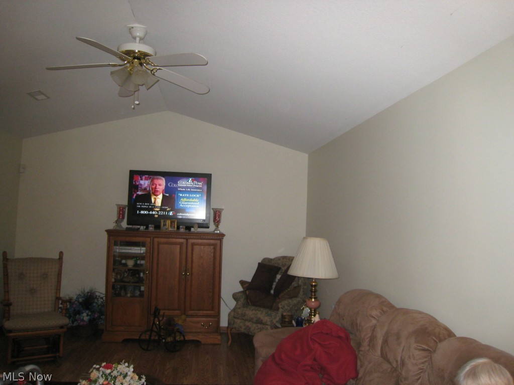 15364 Sprucevale Road, Unit B Calcutta, OH 43920 - Photo 3 of 6 Gallery Image 3