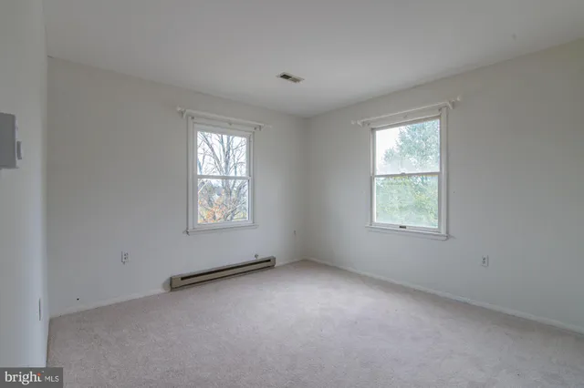 $580,000 | 1602 New York Avenue, Knoxville, MD 21758