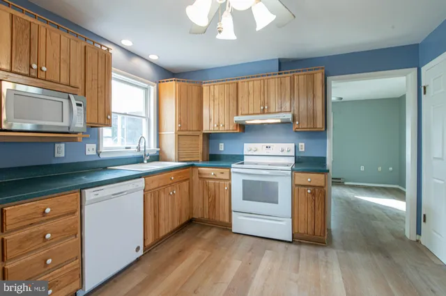 $580,000 | 1602 New York Avenue, Knoxville, MD 21758