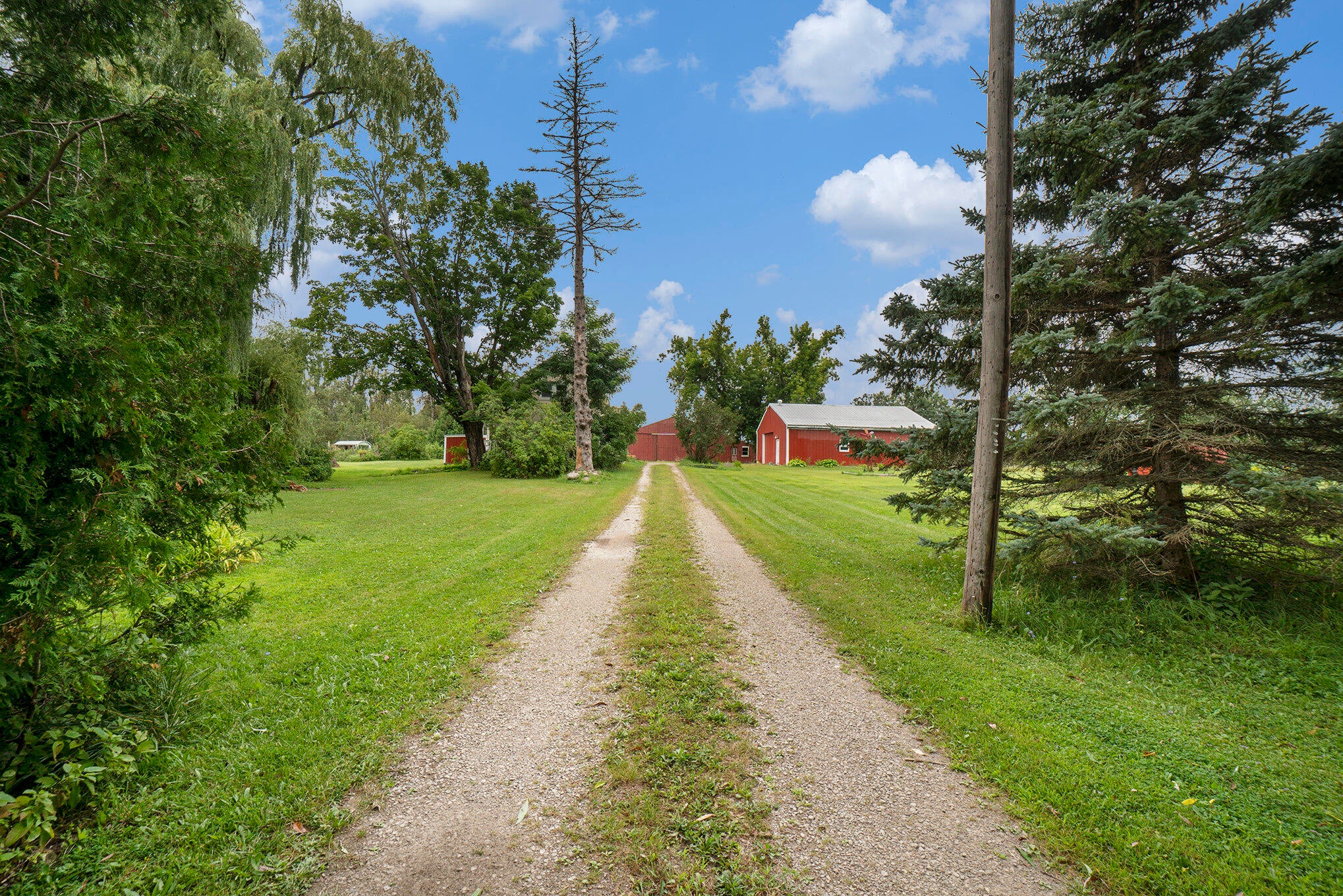 8598 Page Road Cheboygan, MI 49721 - Photo 7 of 32 Drive