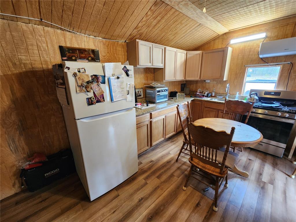 12035 Ipswich Sparrow Road Weeki Wachee, FL 34614 - Photo 30 of 38 Gallery Image 30