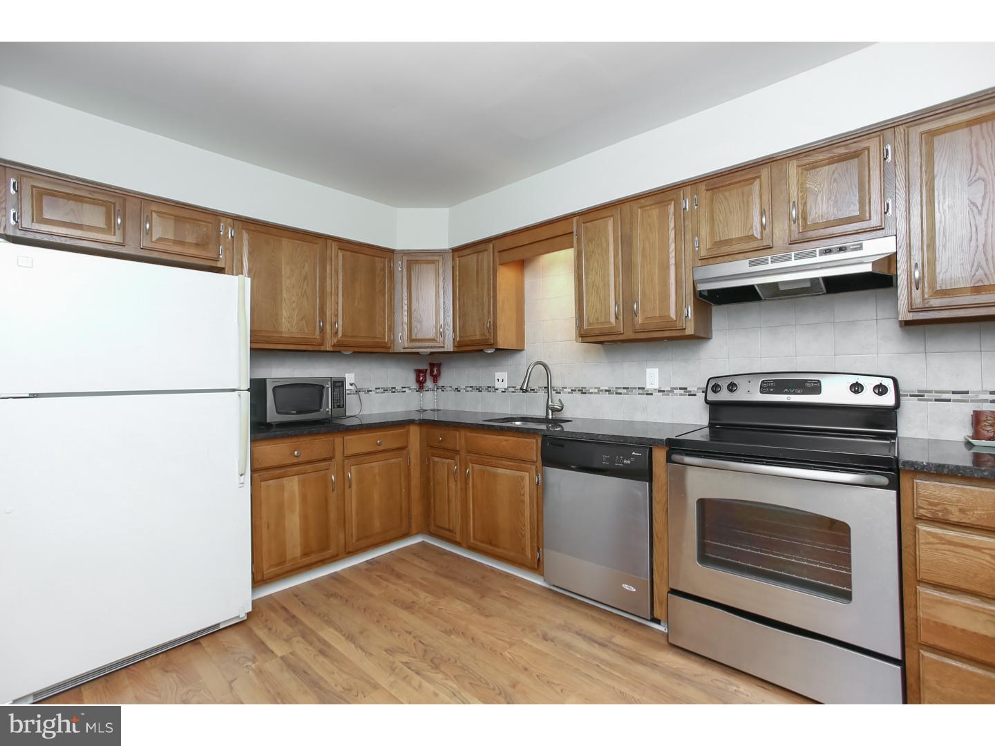 1185 Heyward Road, Unit 41 Wayne, PA 19087 - Photo 12 of 24 Gallery Image 12