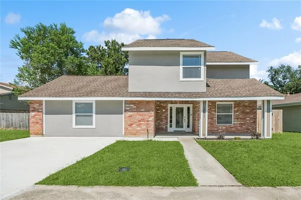 $295,000 | 1501 Bayonne Drive, Laplace, LA 70068