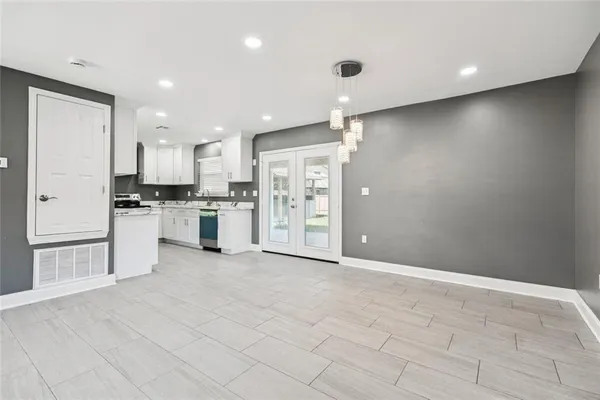 $295,000 | 1501 Bayonne Drive, Laplace, LA 70068