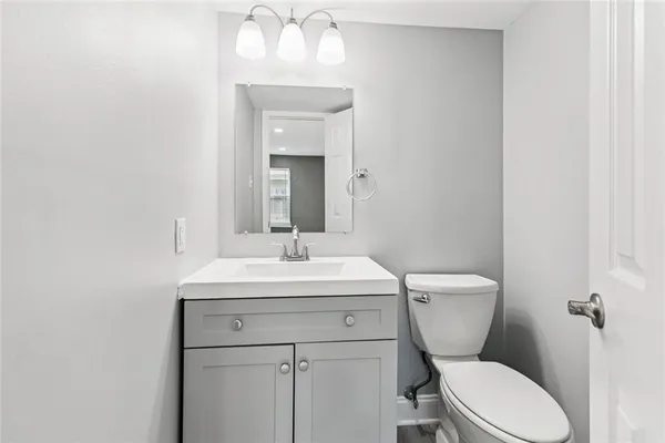 $295,000 | 1501 Bayonne Drive, Laplace, LA 70068