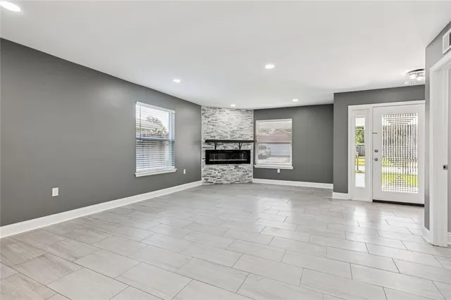 $272,500 | 1501 Bayonne Drive, Laplace, LA 70068