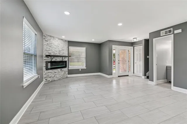 $272,500 | 1501 Bayonne Drive, Laplace, LA 70068