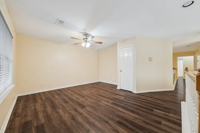 $390,000 | 6327 Box Bluff Court, Sugar Land, TX 77479