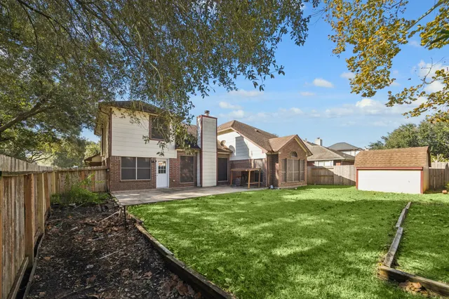 $390,000 | 6327 Box Bluff Court, Sugar Land, TX 77479