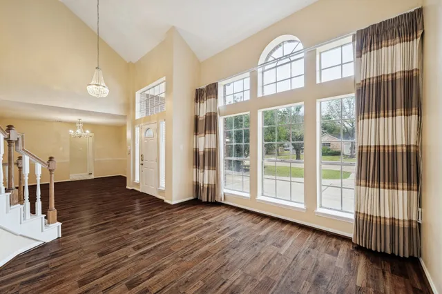 $390,000 | 6327 Box Bluff Court, Sugar Land, TX 77479