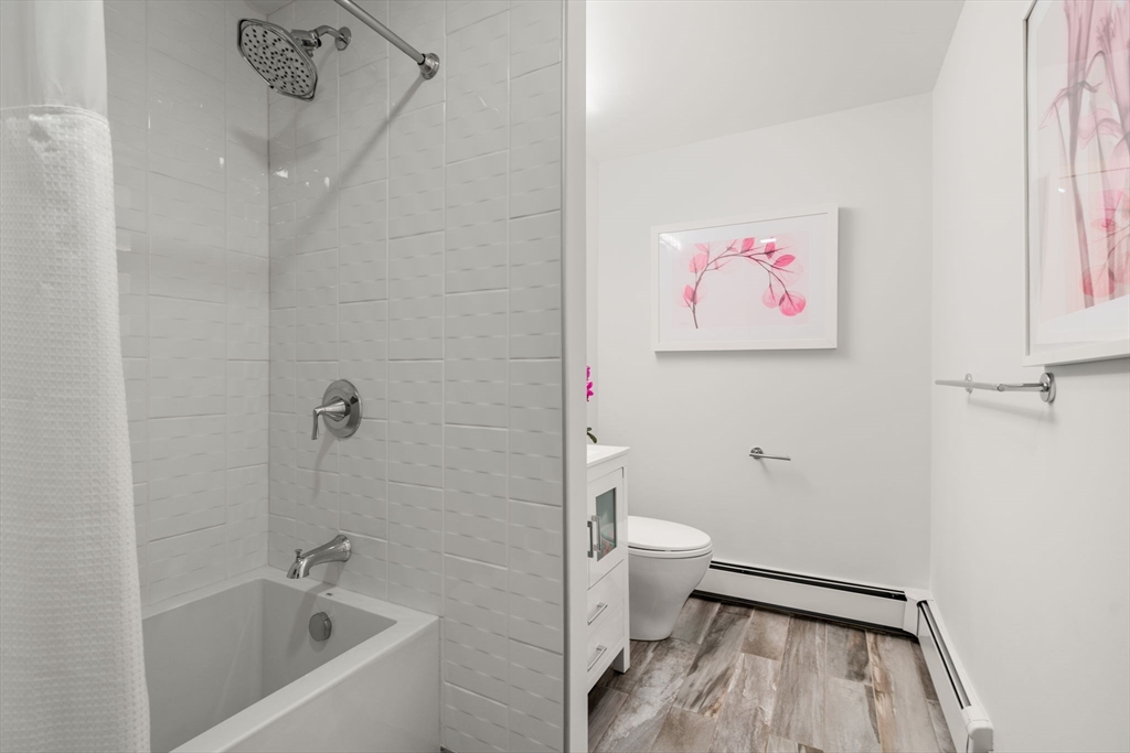 11 Harvard Circle Needham, MA 02494 - Photo 16 of 38