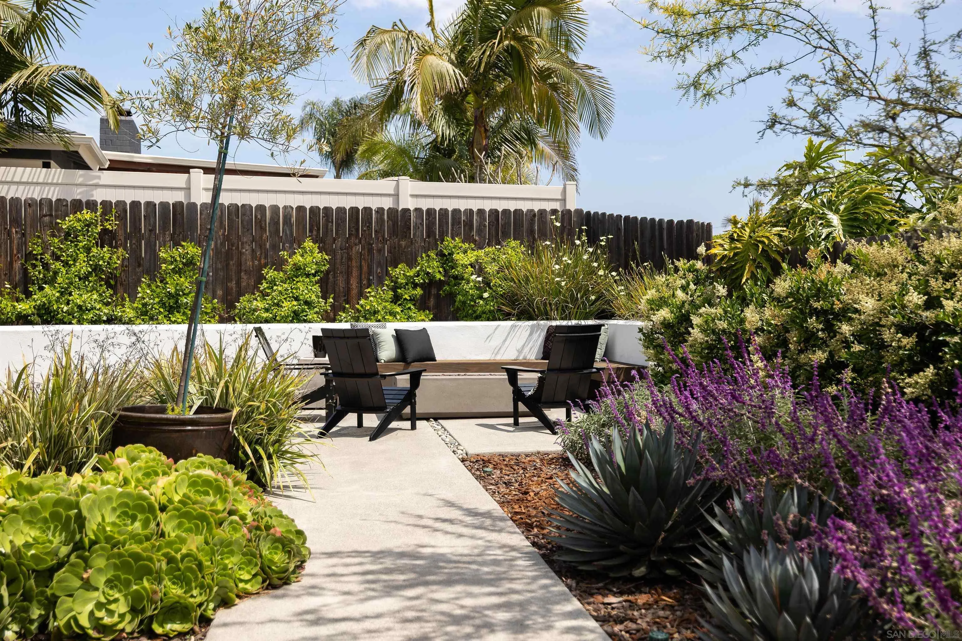 5775 Derk Drive La Mesa, CA 91942 - Photo 19 of 21 a view of a chairs and table in a backyard