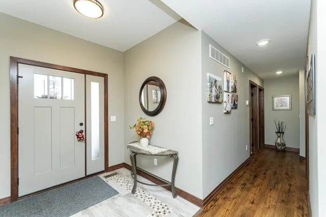 $495,000 | 250 7th Ave S East, Plainview, MN 55964