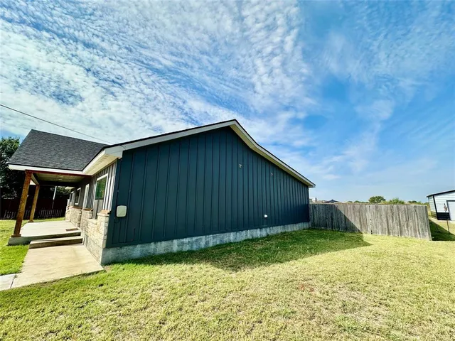 $350,000 | 302 Salt Creek Drive, Early, TX 76802