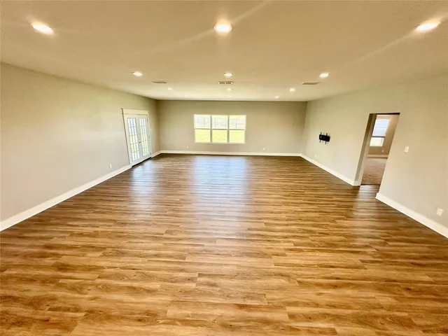 $350,000 | 302 Salt Creek Drive, Early, TX 76802