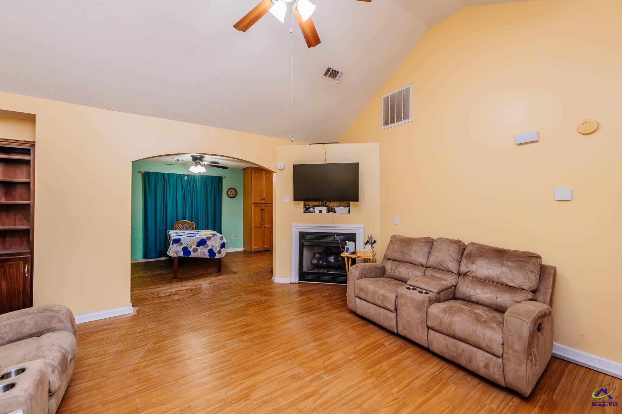 525 Hardison Church Road Byron, GA 31008 - Photo 6 of 32 Gallery Image 6
