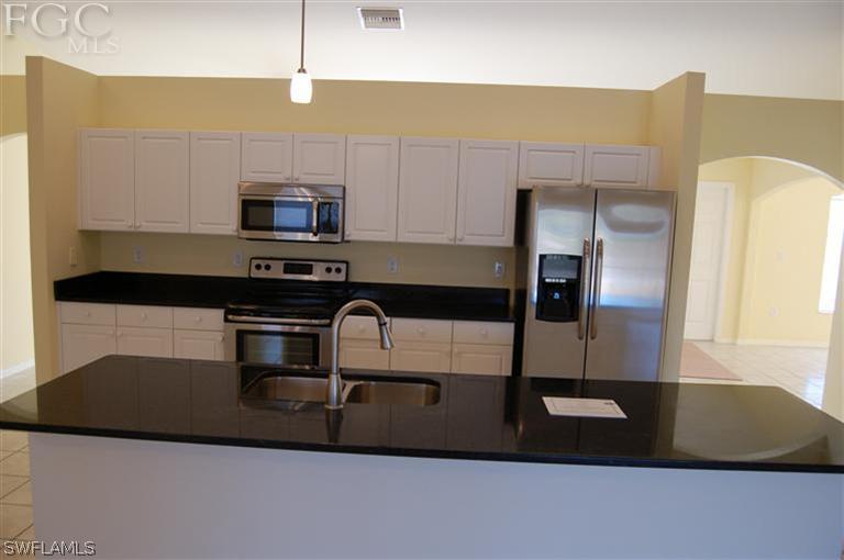 6132 Stratton Road Fort Myers, FL 33905 - Photo 12 of 25 Gallery Image 12
