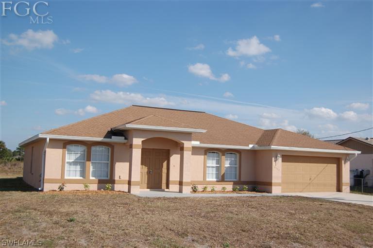 6132 Stratton Road Fort Myers, FL 33905 - Photo 2 of 25 Gallery Image 2