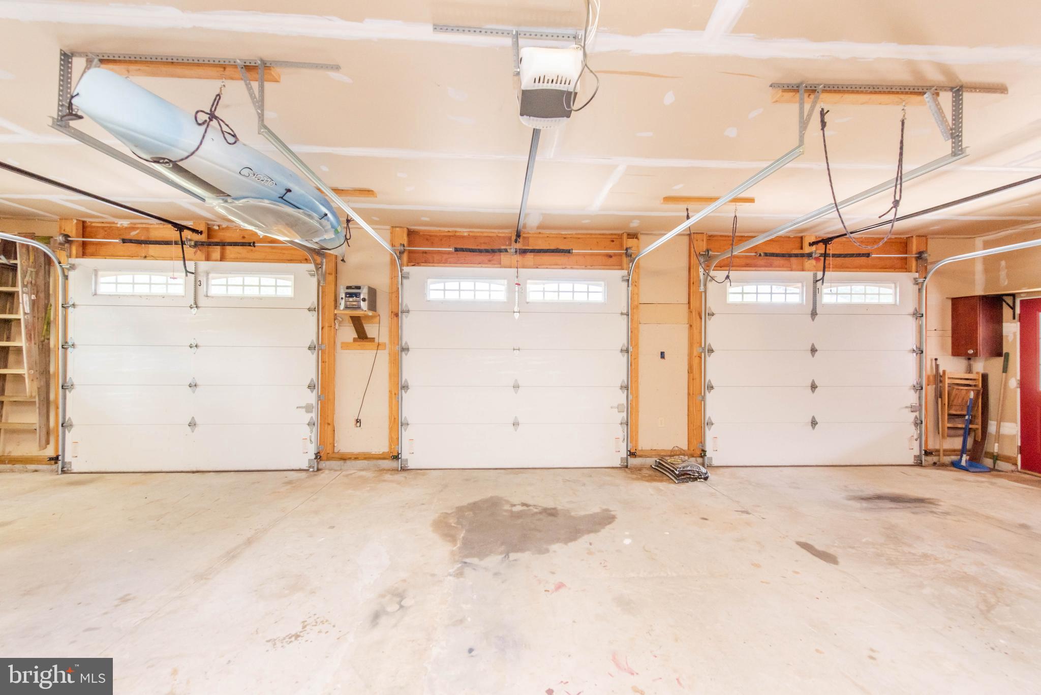 2112 Ebbvale Road Manchester, MD 21102 - Photo 114 of 134 Large Garage