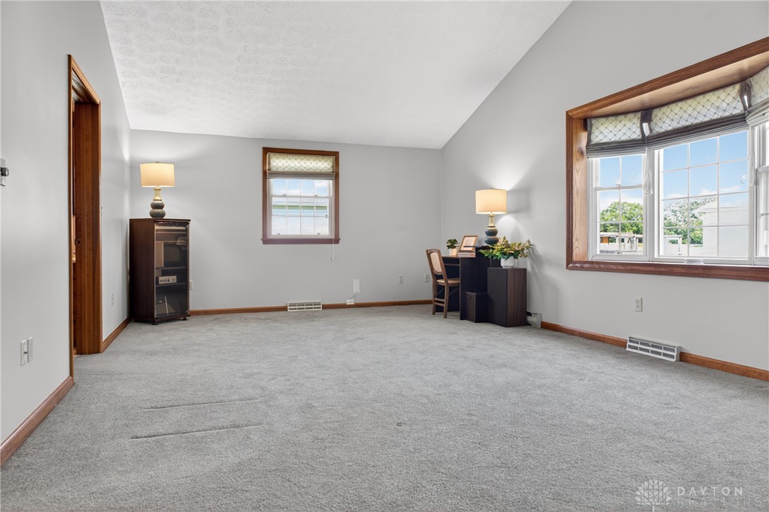 2105 Fenner Road Troy, OH 45373 - Photo 15 of 43