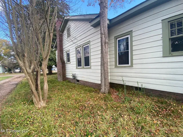 $109,900 | 510 East Georgetown Street, Crystal Springs, MS 39059