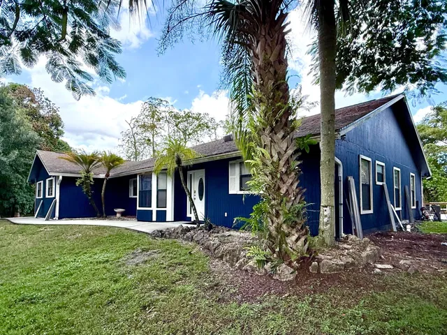 $4,500 | 15684 86th Way North, Palm Beach Gardens, FL 33418
