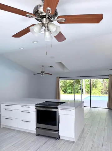 $4,500 | 15684 86th Way North, Palm Beach Gardens, FL 33418