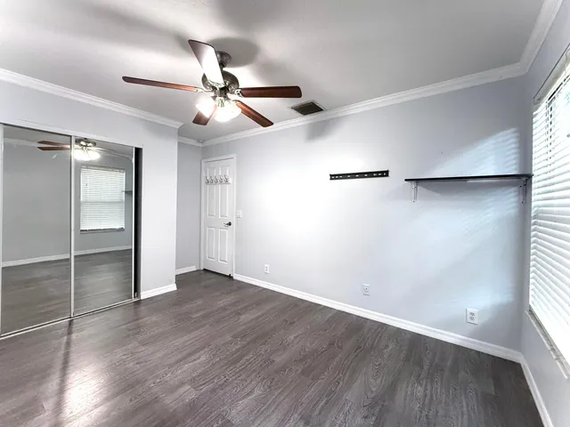 $4,500 | 15684 86th Way North, Palm Beach Gardens, FL 33418