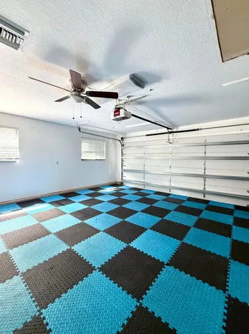 $4,500 | 15684 86th Way North, Palm Beach Gardens, FL 33418