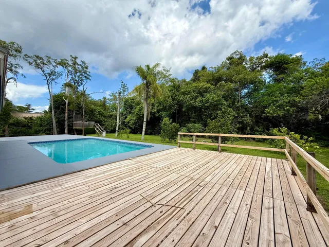 $4,500 | 15684 86th Way North, Palm Beach Gardens, FL 33418