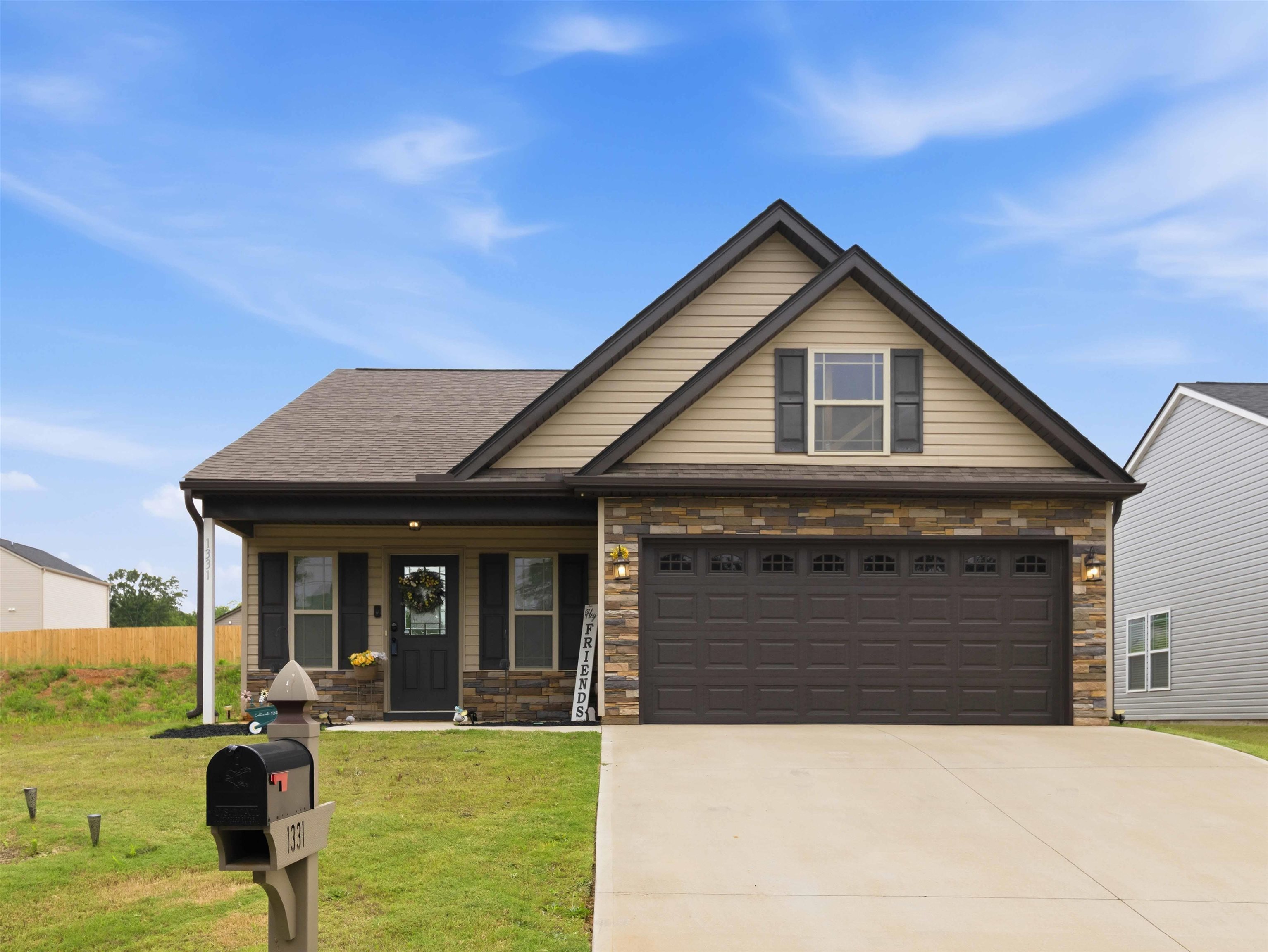 1331 Martin Road Spartanburg, SC 29301 - Photo 1 of 37
