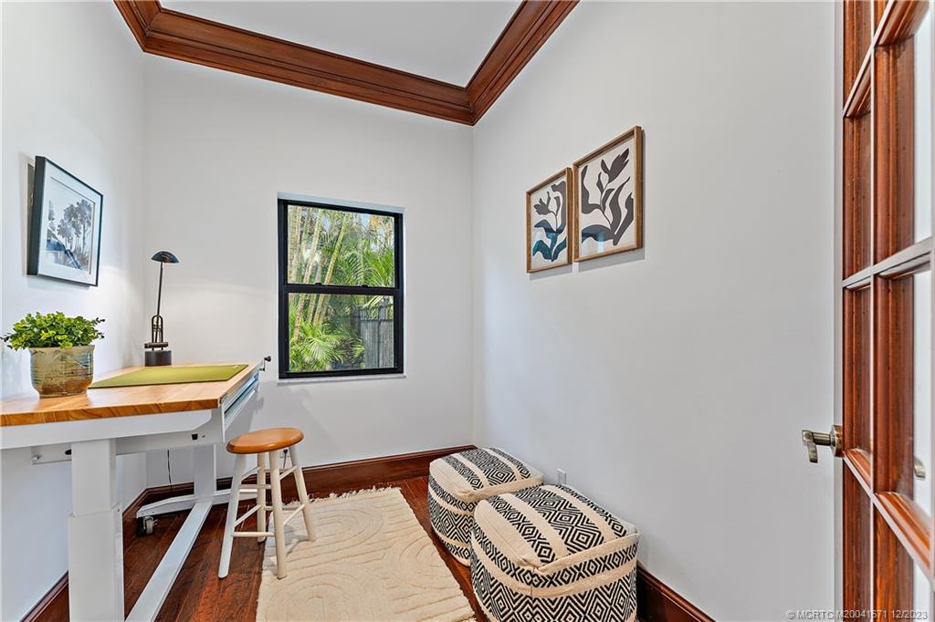 15 Middle Road Sewall's Point, FL 34996 - Photo 12 of 61