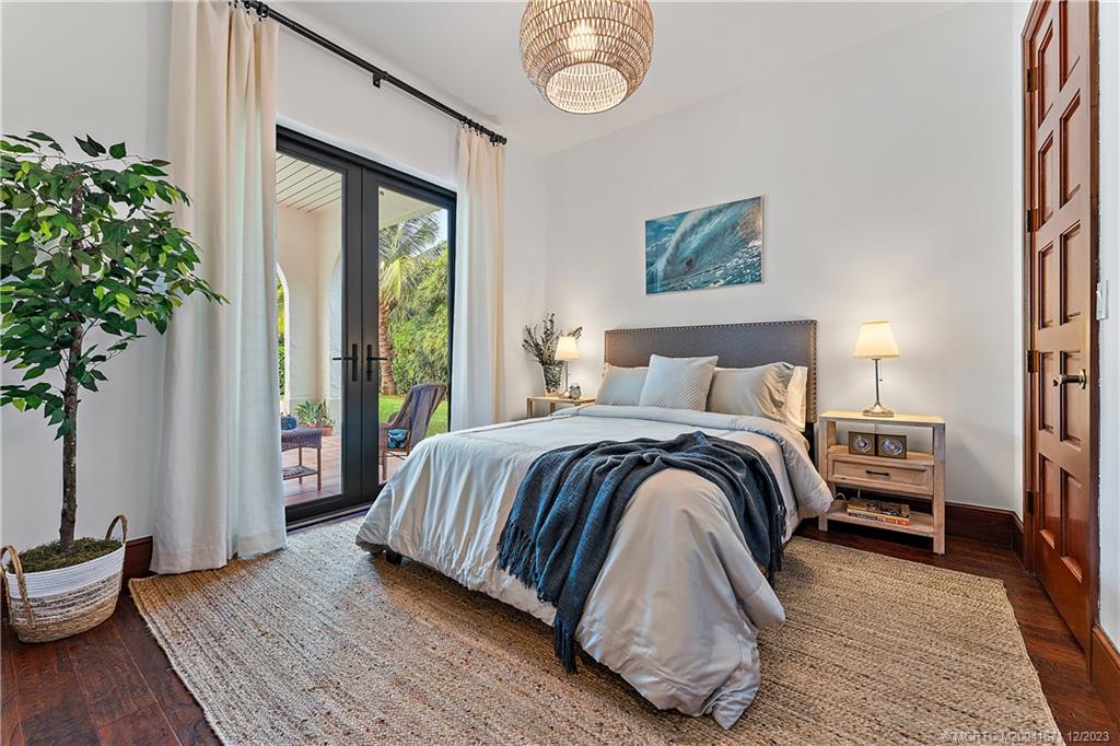 15 Middle Road Sewall's Point, FL 34996 - Photo 17 of 61