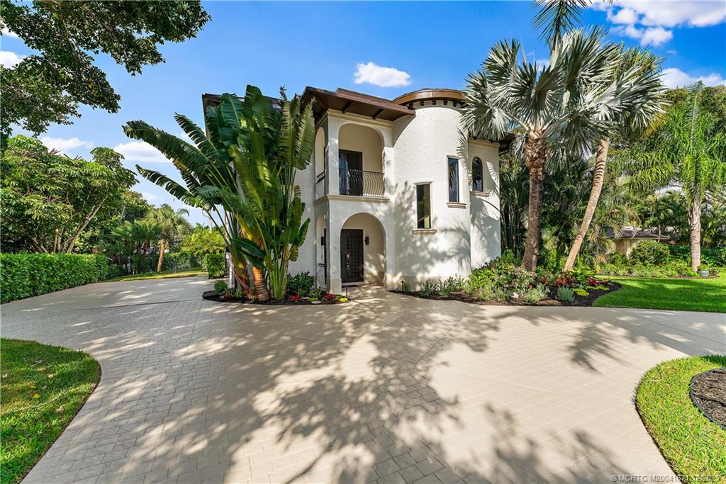 15 Middle Road Sewall's Point, FL 34996 - Photo 2 of 61