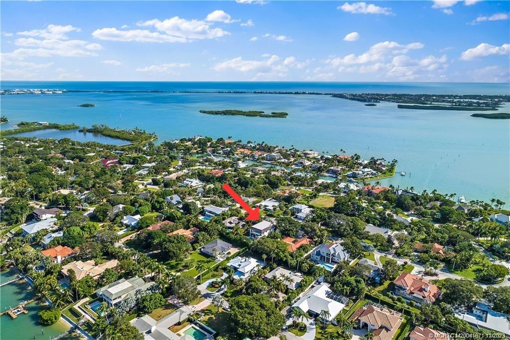 15 Middle Road Sewall's Point, FL 34996 - Photo 9 of 61