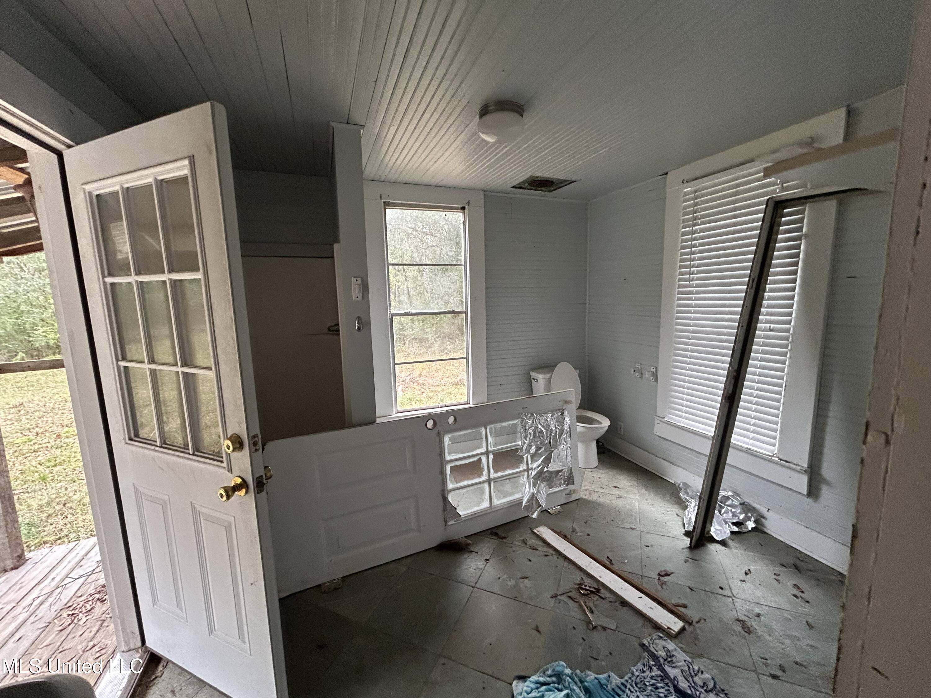 3798 Front Street Silver Creek, MS 39663 - Photo 38 of 43 IMG_8629