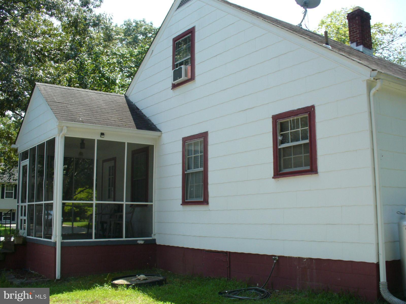 6308 Woodley Road Clinton, MD 20735 - Photo 4 of 7 Exterior (General)