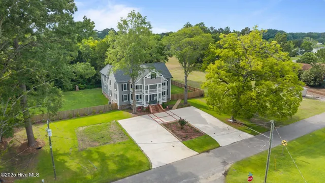 $3,250 | 902 College Street, Vanceboro, NC 28586