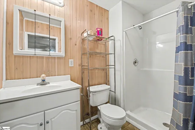 $1,000,000 | 122 Skyview Drive, Walhalla, SC 29691