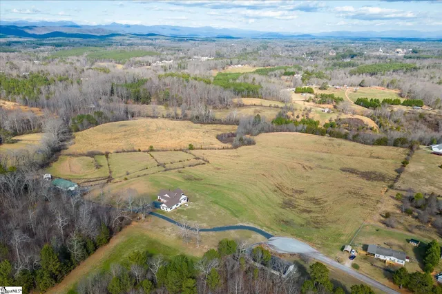 $1,000,000 | 122 Skyview Drive, Walhalla, SC 29691